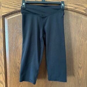 Monob Capri Leggings Womens Medium Black Athleisure Workout Yoga Pants